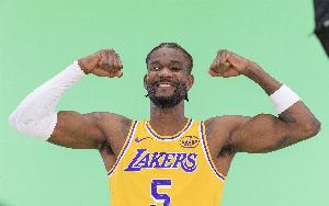 雷迪克：東契奇早早進入狀態有時就得益于艾頓掩護 后者攻防俱佳