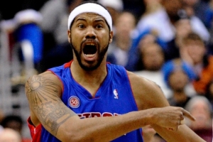 霍華德：拉希德-華萊士&鯊魚技術出眾很難對付 帕金斯防守很棒