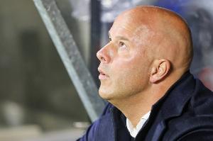 小甜甜?牛夫人！斯洛特去年帶隊奪英超，現聯賽4連敗成眾矢之的