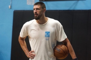 亞歷克斯-萊恩多年合同加盟皇家馬德里！合同包含NBA跳出條款！