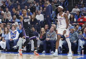 讓了2&3當(dāng)家！雷霆10斷10帽防守制勝 國王攻強(qiáng)守弱有威少也白給？