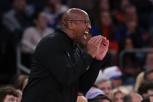 邁克-布朗：我們?nèi)栽诿鞣较?或要挨幾記重拳才能學(xué)會敬畏與領(lǐng)悟