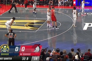 緊張了？開拓者主場首節快結束時 計分板和計時器都出問題了...