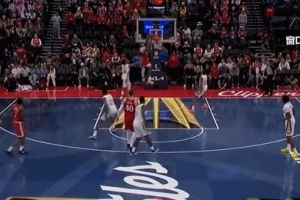 精準制導！哈登弧頂送拋傳 小瓊斯起飛空接暴扣